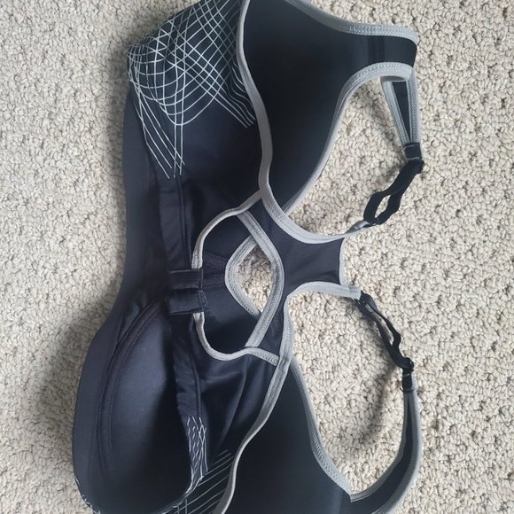 Danskin sports bra - Picture 3 of 4